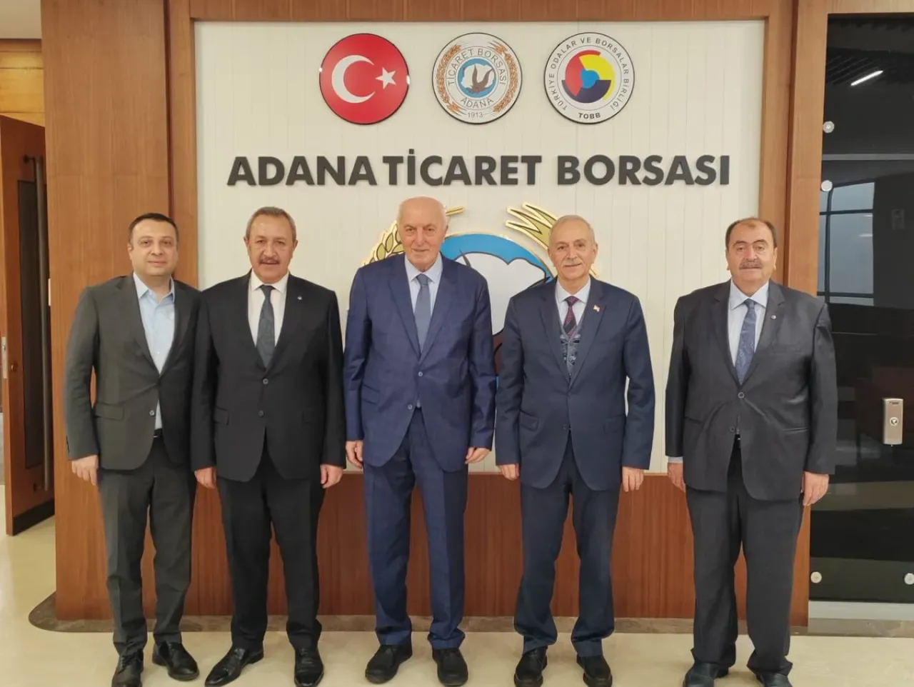 TOBB Yöneticileri Adana Ticaret Borsası'nda TOBB Yöneticileri Adana Ticaret Borsası'nda
