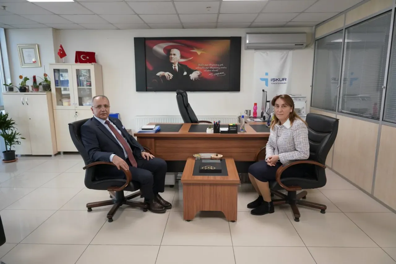 Ümraniye Kaymakamı Yüksel Çelik Kurum Ziyaretlerinde Bulundu Ümraniye Kaymakamı Yüksel Çelik Kurum Ziyaretlerinde Bulundu