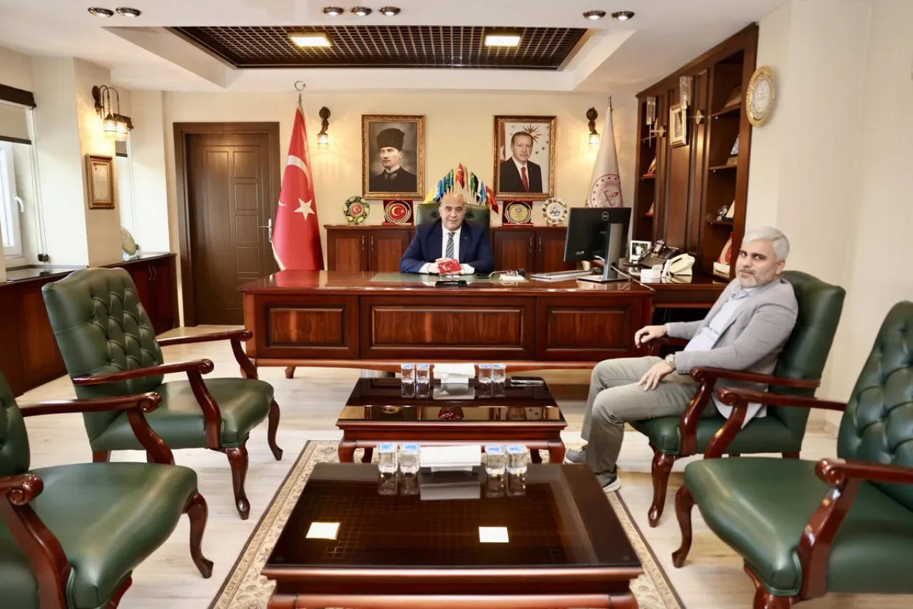 Adana İl Milli Eğitim Müdürü Aras, Uluslararası Bilimler Işığında Yaratılış Derneği Temsilcisini Ağırladı Adana İl Milli Eğitim Müdürü Aras, Uluslararası Bilimler Işığında Yaratılış Derneği Temsilcisini Ağırladı