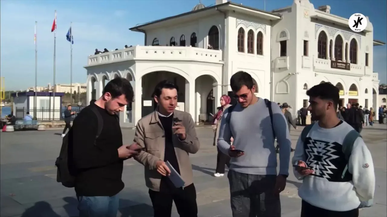 Youtuber'ın Sokak Testinde Turkcell ve Vodafone Farkı! Türk Telekom'un Sonucu Şaşırttı Youtuber'ın Sokak Testinde Turkcell ve Vodafone Farkı! Türk Telekom'un Sonucu Şaşırttı
