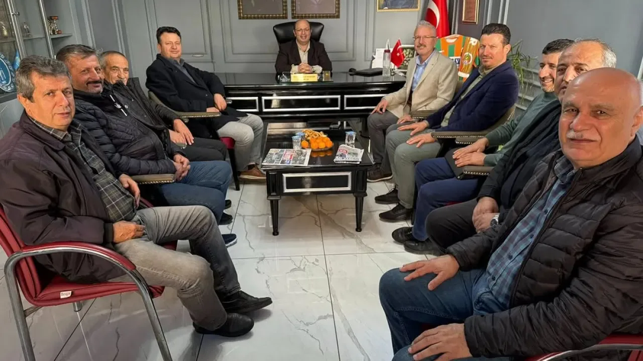 Alanya'da İYİ Parti'ye Ziyaret: Turizm Sektöründen Destek Mesajı Alanya'da İYİ Parti'ye Ziyaret: Turizm Sektöründen Destek Mesajı