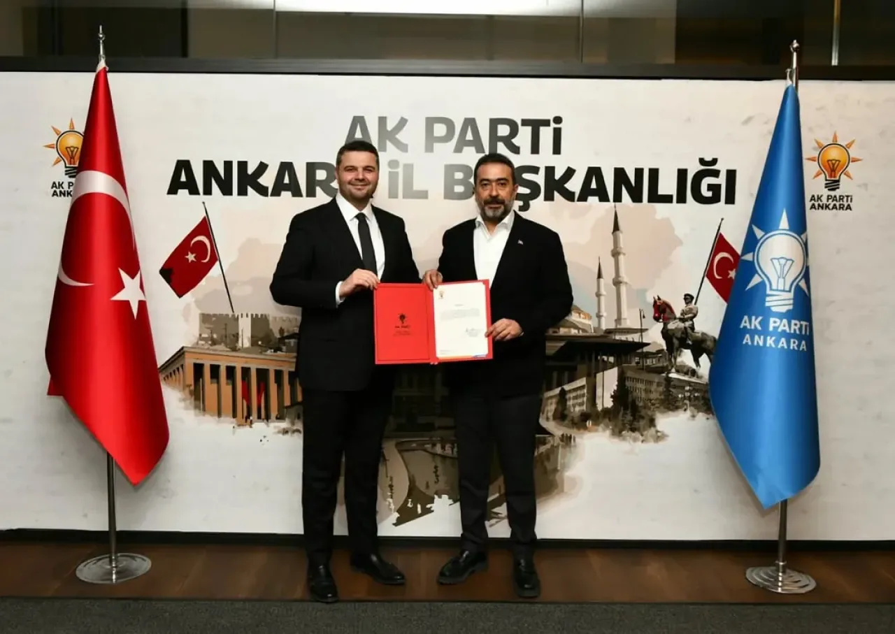 AK Parti'de Keçiören İlçe Başkanlığına Yeni Atama: Ömer Faruk İslam Göreve Başladı AK Parti'de Keçiören İlçe Başkanlığına Yeni Atama: Ömer Faruk İslam Göreve Başladı