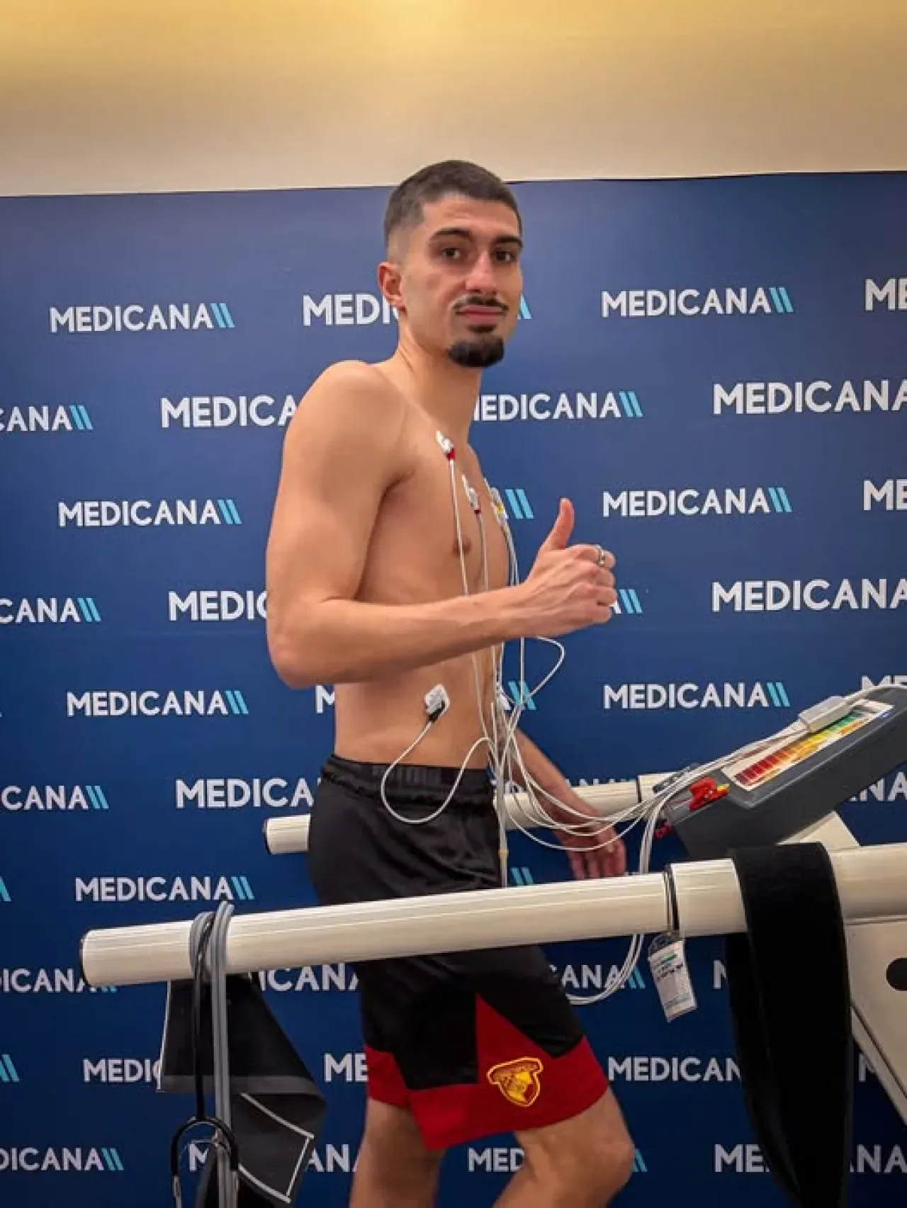 Göztepe, Yeni Transferi Alexis Antunes'in Sağlık Kontrollerini Tamamladı Göztepe, Yeni Transferi Alexis Antunes'in Sağlık Kontrollerini Tamamladı