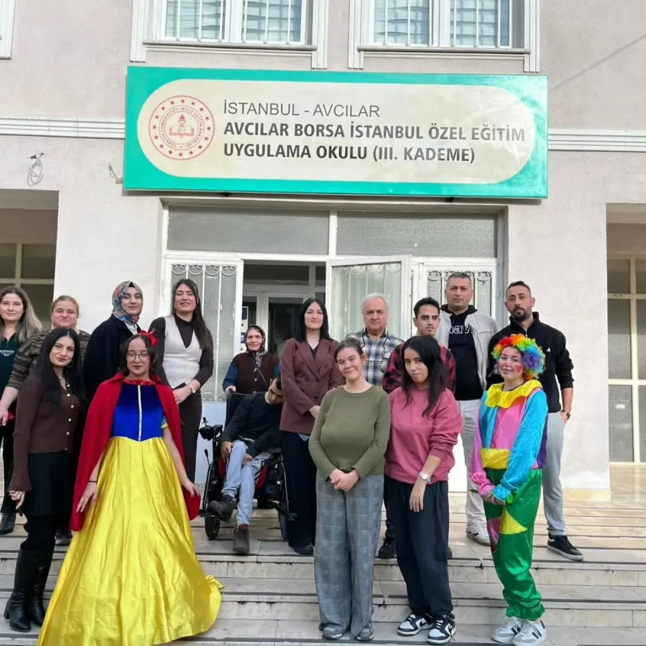 Avcılar'da Engelsiz Gülücükler Etkinliği ile Özel Çocukların Yüzü Güldü Avcılar'da Engelsiz Gülücükler Etkinliği ile Özel Çocukların Yüzü Güldü