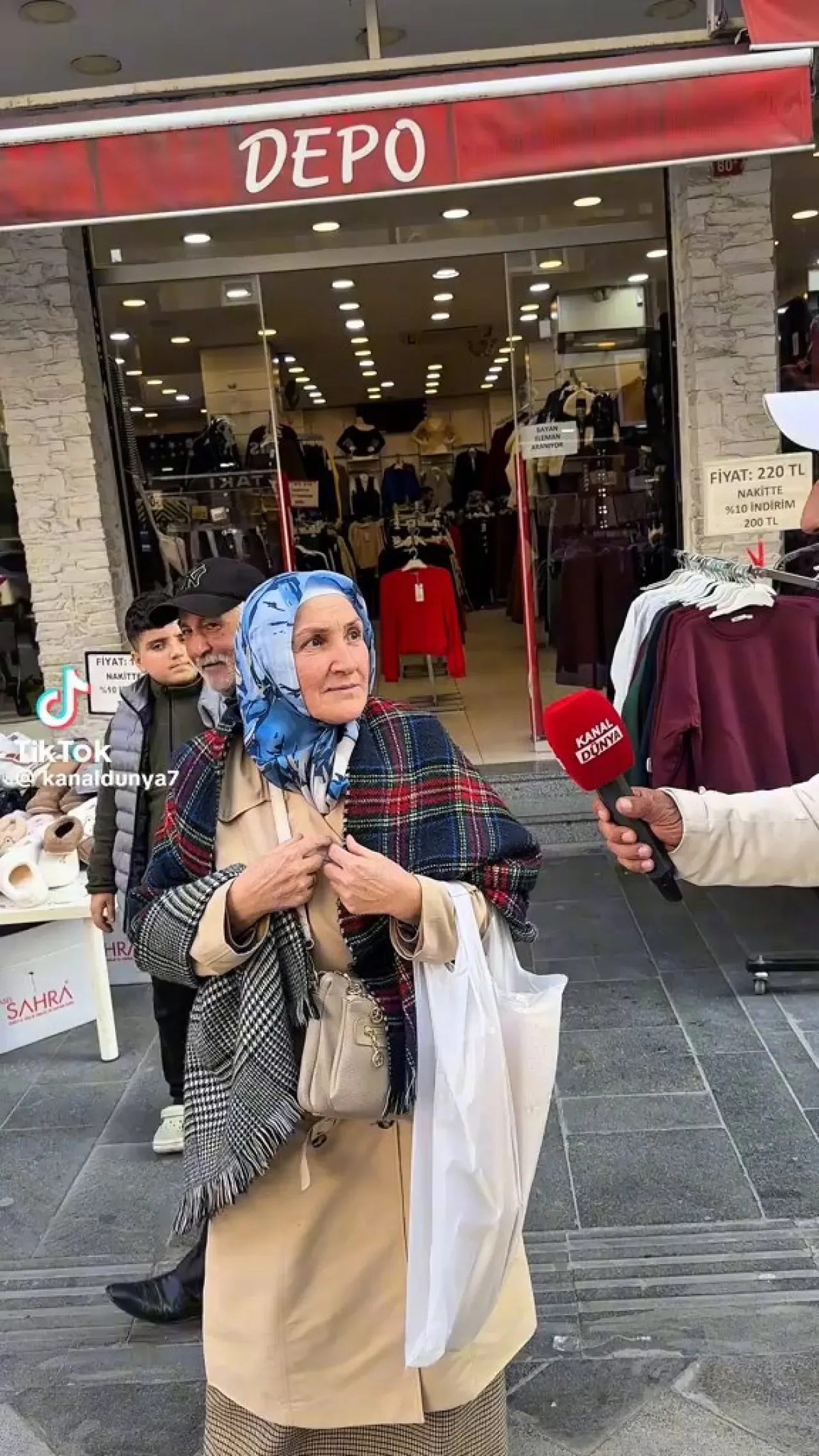 Eşinizin Ayağını Yıkar Mısınız? İşte Çiftlerden Samimi Cevaplar Eşinizin Ayağını Yıkar Mısınız? İşte Çiftlerden Samimi Cevaplar