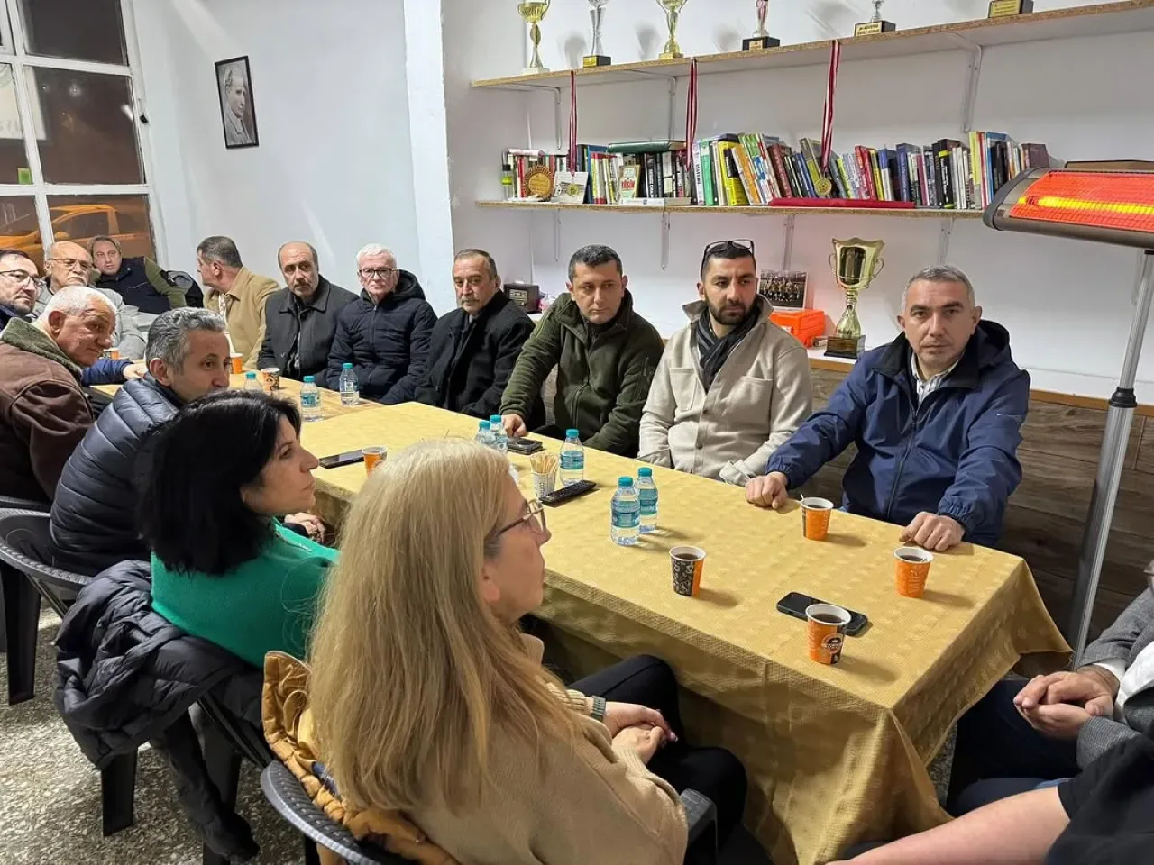 İYİ Parti Beykoz İlçe Başkanlığı, Tokatköy'ün Sorunlarını Dinledi İYİ Parti Beykoz İlçe Başkanlığı, Tokatköy'ün Sorunlarını Dinledi