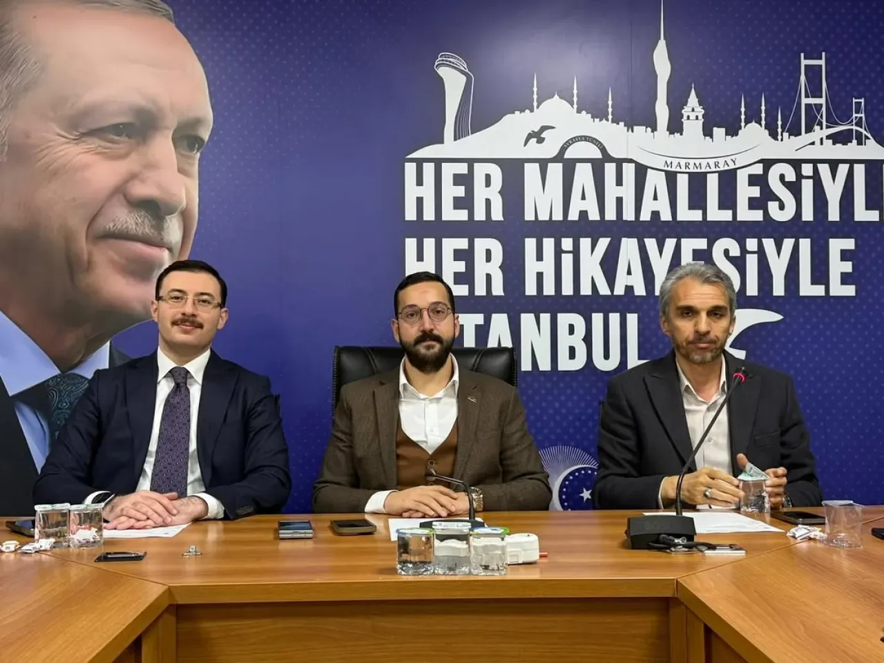 Küçükçekmece AK Parti Gençlik Kolları İlçe Yönetim Kurulu Toplantısı Gerçekleştirildi Küçükçekmece AK Parti Gençlik Kolları İlçe Yönetim Kurulu Toplantısı Gerçekleştirildi
