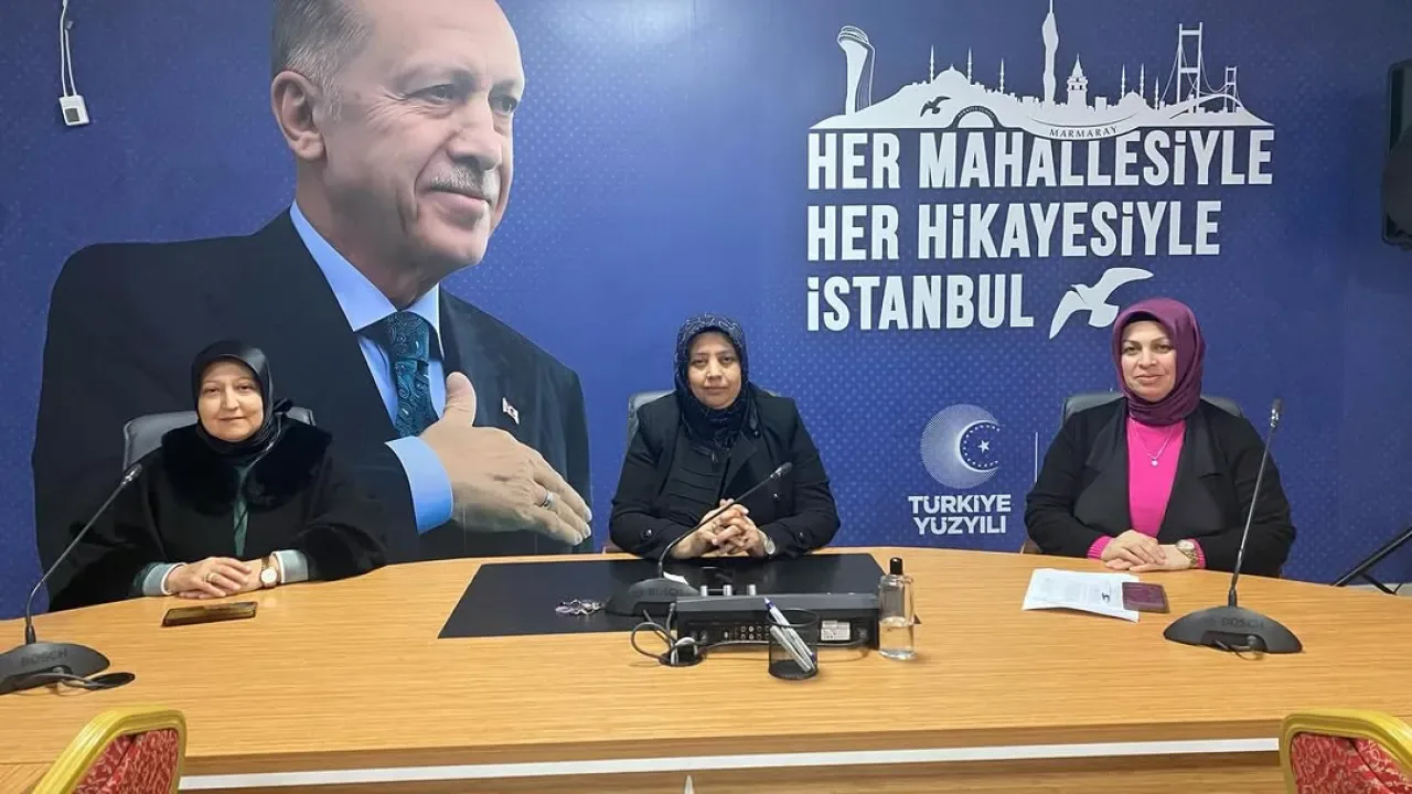 AK Parti İstanbul Kadın Kolları Sancaktepe'de Yönetim Kurulu Toplantısı Yapıldı AK Parti İstanbul Kadın Kolları Sancaktepe'de Yönetim Kurulu Toplantısı Yapıldı