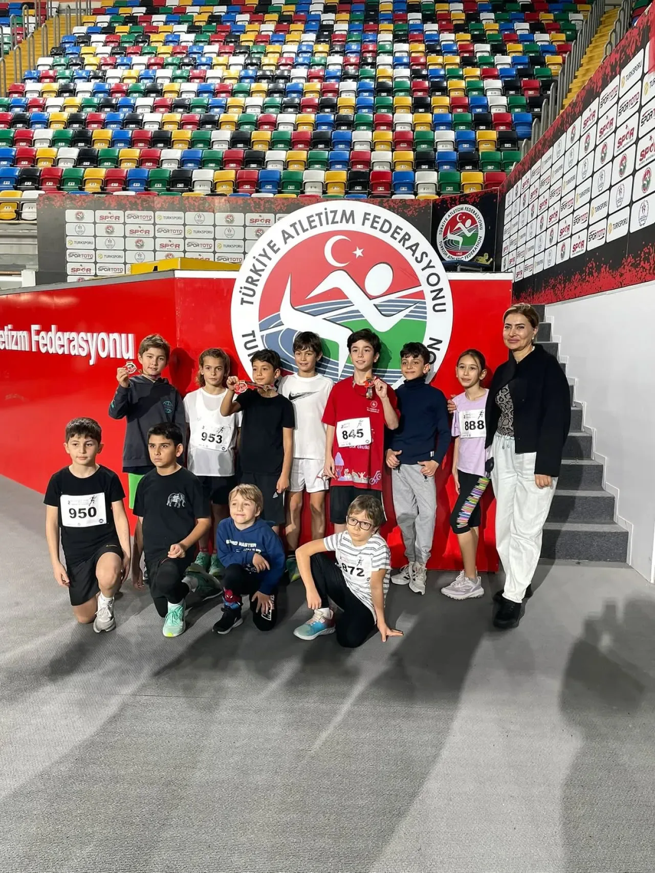 Bakırköy Gençlik ve Spor İlçe Müdürlüğü Sporcularından 5 Madalyalı Başarı Bakırköy Gençlik ve Spor İlçe Müdürlüğü Sporcularından 5 Madalyalı Başarı