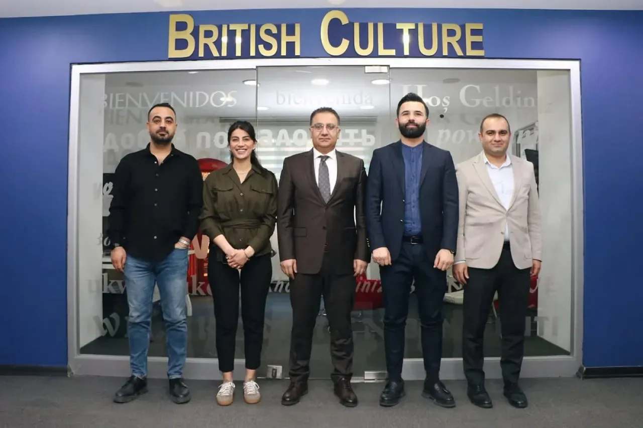 Sancaktepe Kaymakamından Eğitim Kurumlarına Ziyaret: Akademik Başarı ve Yabancı Dil Vurgusu Sancaktepe Kaymakamından Eğitim Kurumlarına Ziyaret: Akademik Başarı ve Yabancı Dil Vurgusu