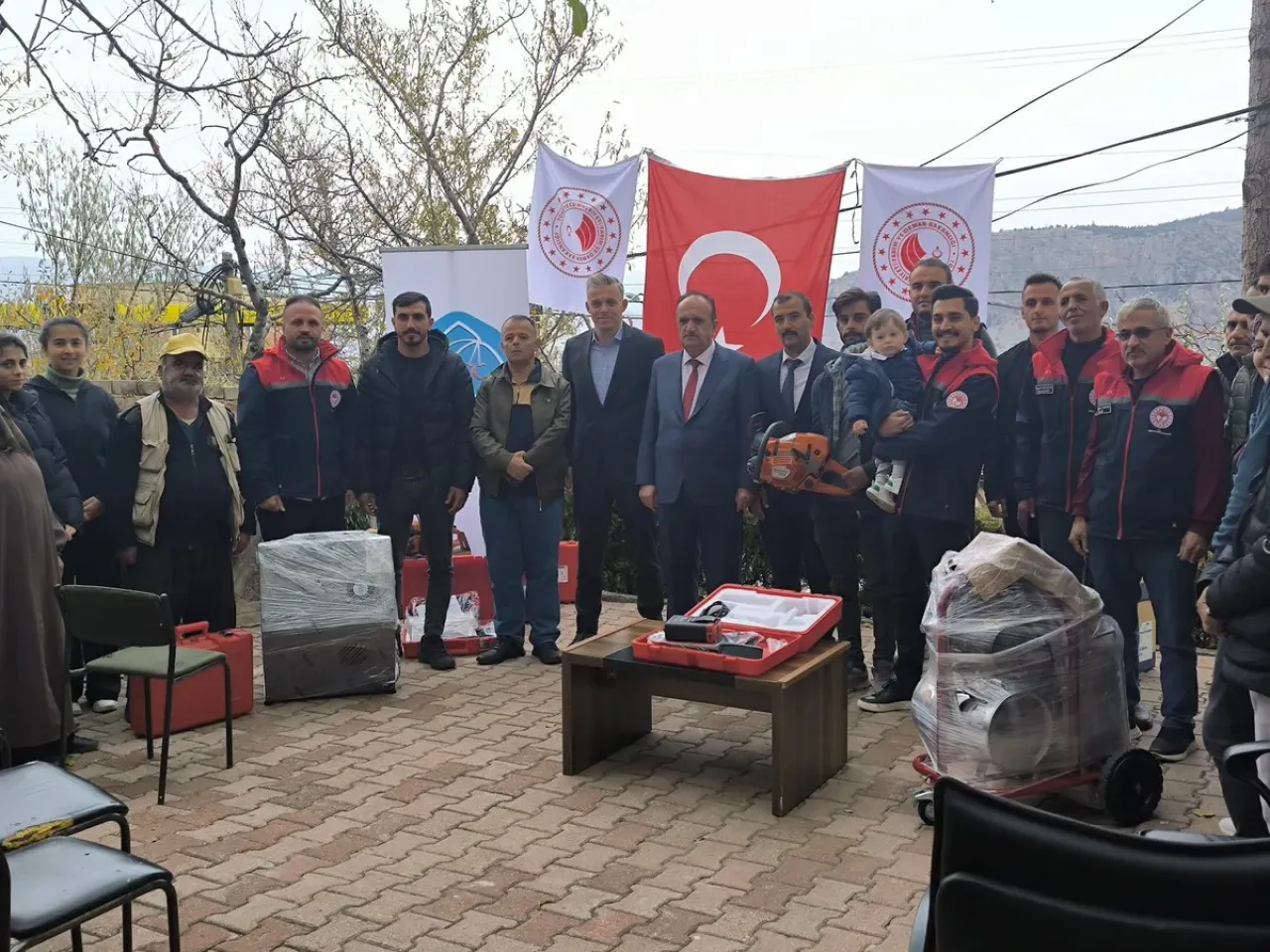 Konya'da Göksu Taşeli Havzası Kalkınma Projesi ile Üreticilere Destek Konya'da Göksu Taşeli Havzası Kalkınma Projesi ile Üreticilere Destek
