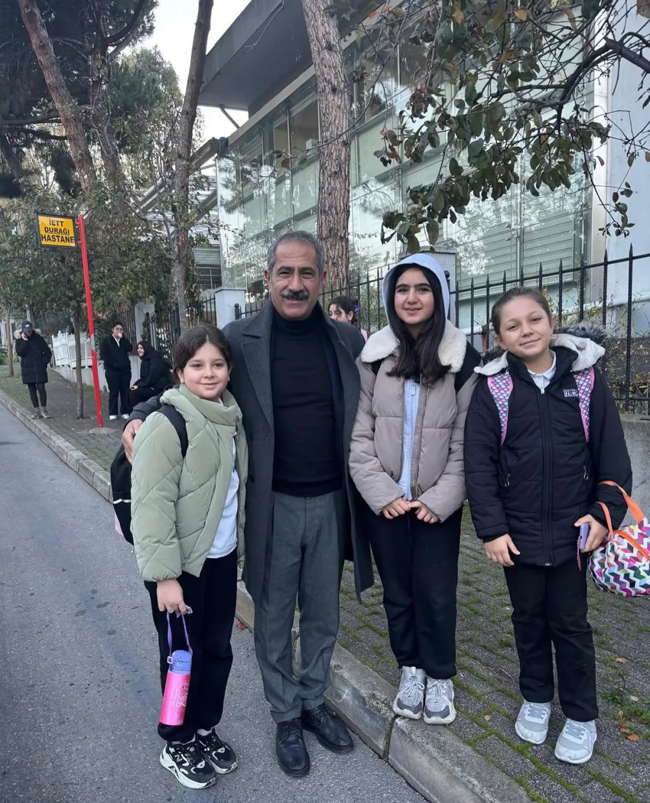 Adalar Belediye Başkanı, Öğrencilerle Sabah Sohbeti Adalar Belediye Başkanı, Öğrencilerle Sabah Sohbeti