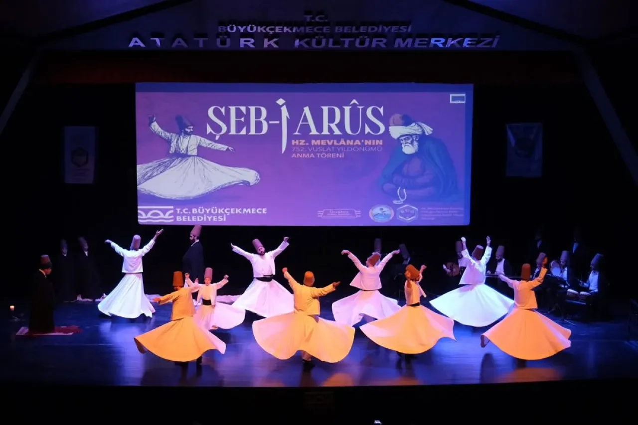 Büyükçekmece'de Şeb-i Arus Sema Töreni ile Mevlana Anıldı Büyükçekmece'de Şeb-i Arus Sema Töreni ile Mevlana Anıldı