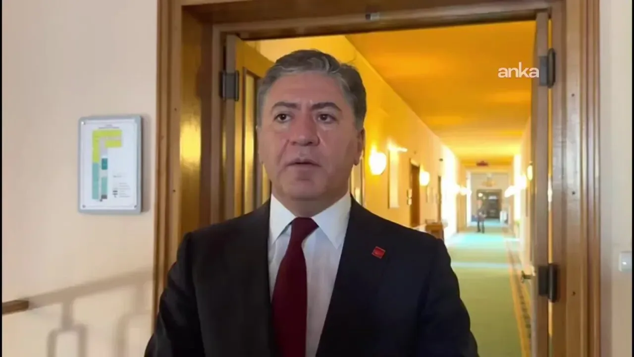 CHP'li Murat Emir: Çözüm Süreci Raporunda 'Umut Hakkı' ve Teröristlerin Dönüşü Yer Almıyor CHP'li Murat Emir: Çözüm Süreci Raporunda 'Umut Hakkı' ve Teröristlerin Dönüşü Yer Almıyor