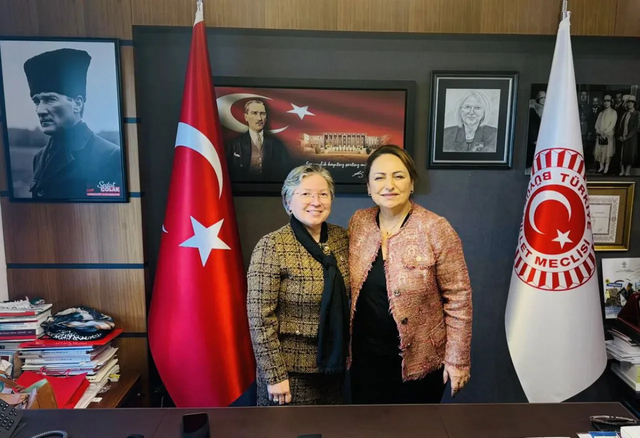 CHP'li Vekiller TBMM Başkanlık Divanı'nda Bir Araya Geldi CHP'li Vekiller TBMM Başkanlık Divanı'nda Bir Araya Geldi
