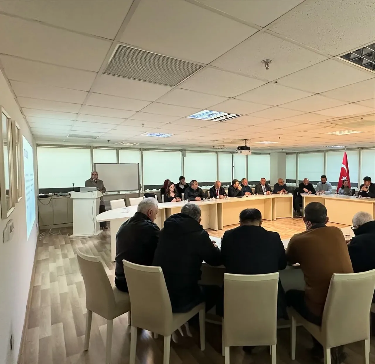 Sarıyer'de Sosyal Yardım Faaliyetleri Değerlendirildi Sarıyer'de Sosyal Yardım Faaliyetleri Değerlendirildi
