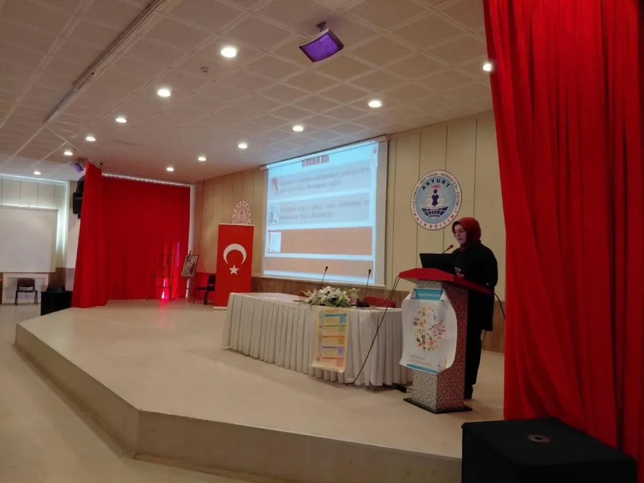 Akyurt'ta Okul Gıda Güvenliği ve Sağlığı İçin Kritik Bilgilendirme Toplantısı Yapıldı Akyurt'ta Okul Gıda Güvenliği ve Sağlığı İçin Kritik Bilgilendirme Toplantısı Yapıldı