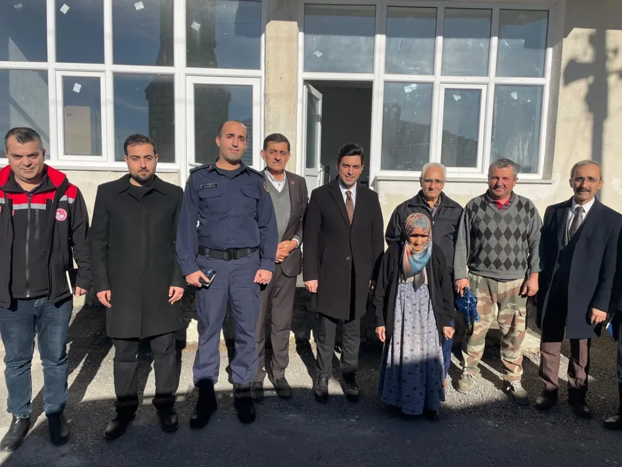 Bursa Harmancık Kaymakamlığı Okçular Mahallesi'nde Vatandaşlarla Buluştu Bursa Harmancık Kaymakamlığı Okçular Mahallesi'nde Vatandaşlarla Buluştu