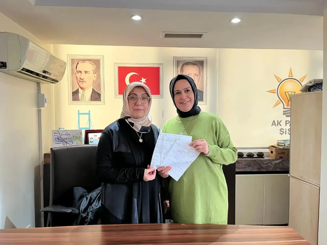 AK Parti Şişli İlçe Kadın Kolları Üyelik Çalışmalarını Sürdürüyor AK Parti Şişli İlçe Kadın Kolları Üyelik Çalışmalarını Sürdürüyor