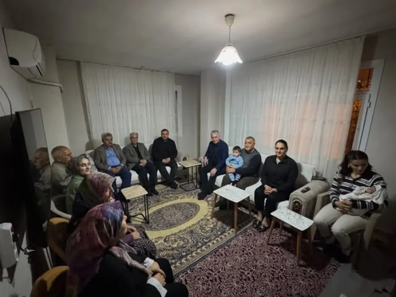 MHP Sarıçam Teşkilatı, "Hayırlı Günler Komşum" Ziyaretleriyle Halkla Buluşuyor MHP Sarıçam Teşkilatı, "Hayırlı Günler Komşum" Ziyaretleriyle Halkla Buluşuyor