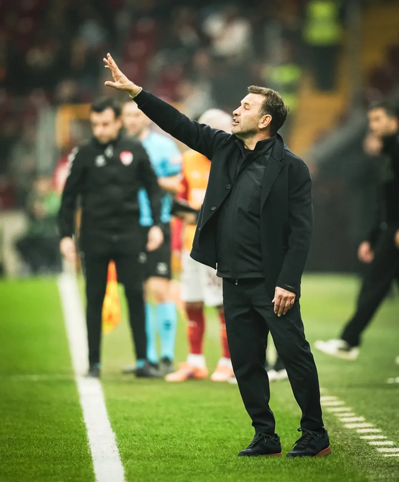 Galatasaray, Sezonun İlk Maçında Kritik Üç Puanı Aldı Galatasaray, Sezonun İlk Maçında Kritik Üç Puanı Aldı