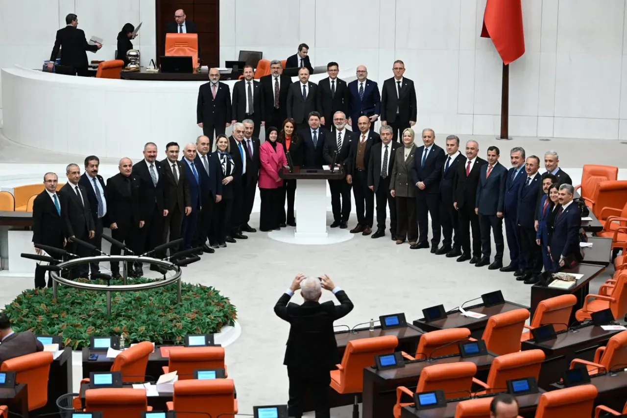 TBMM'de 2026 Yılı Bütçe Kanunu Teklifi Görüşmeleri Tamamlandı TBMM'de 2026 Yılı Bütçe Kanunu Teklifi Görüşmeleri Tamamlandı