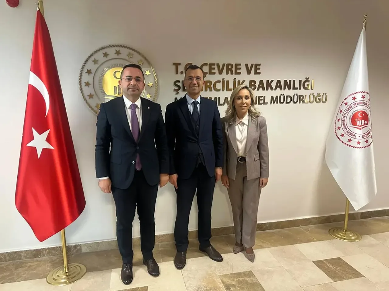 Manavgat TSO'ya Yeni Hizmet Binası İçin Arsa Tahsisi Yapıldı Manavgat TSO'ya Yeni Hizmet Binası İçin Arsa Tahsisi Yapıldı