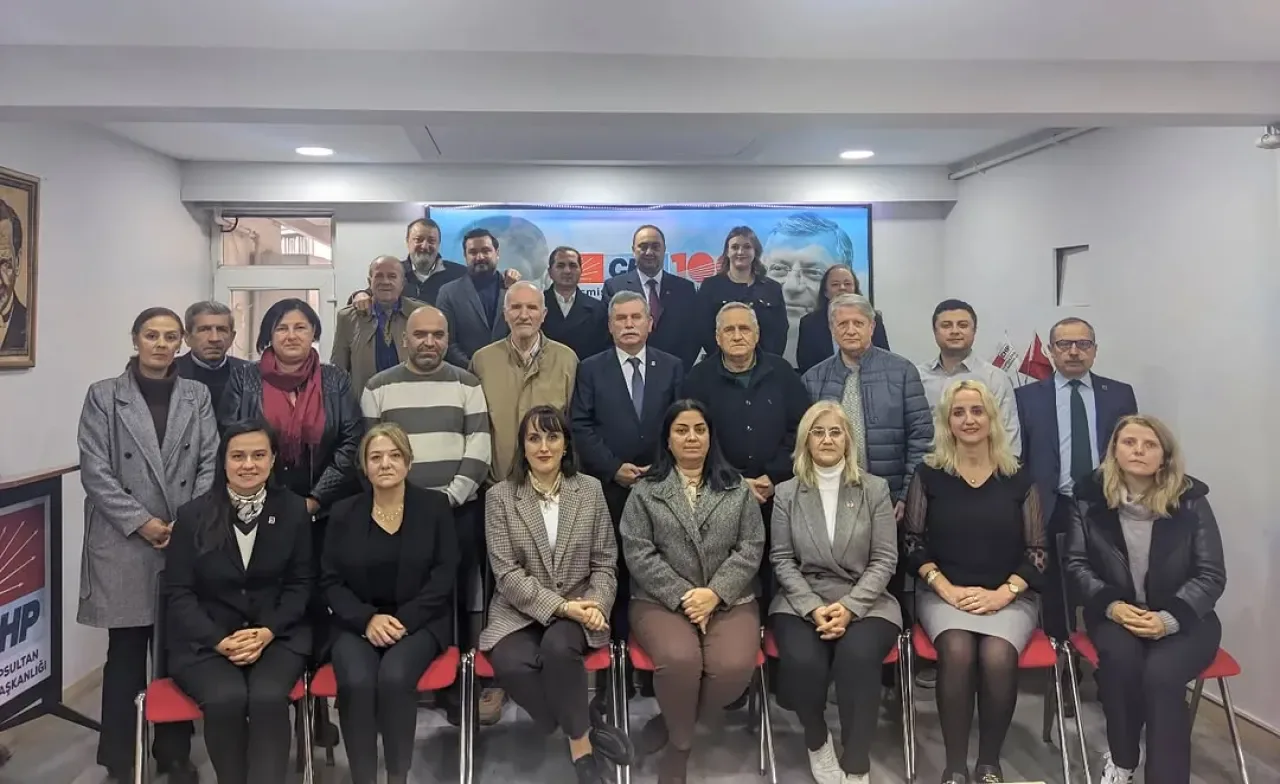 CHP'li Trakya Balkan Rumeli Komitesi, Eyüpsultan İlçe Teşkilatını Ziyaret Etti CHP'li Trakya Balkan Rumeli Komitesi, Eyüpsultan İlçe Teşkilatını Ziyaret Etti
