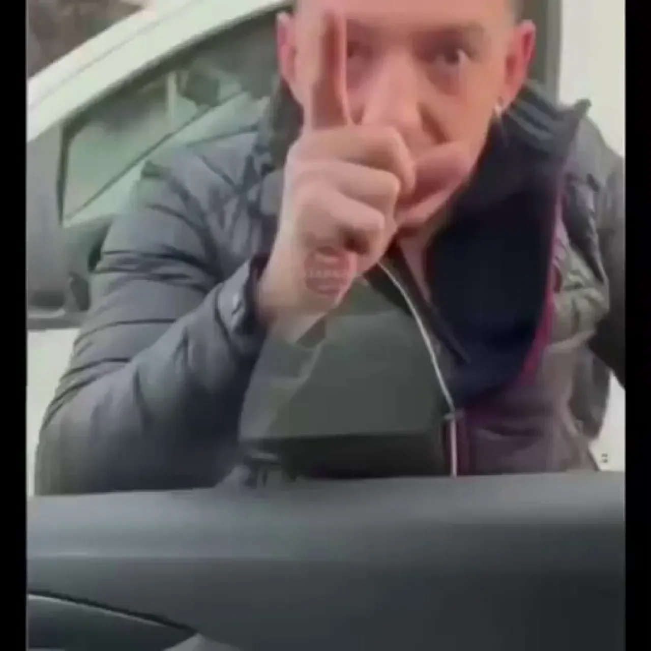 Trafik Tartışması Sonrası Doktora Tehdit ve Taciz Trafik Tartışması Sonrası Doktora Tehdit ve Taciz