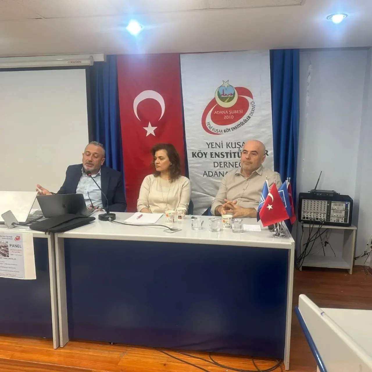 Eğitim Sen Adana, Öğretmen Sorunlarını Masaya Yatırdı Eğitim Sen Adana, Öğretmen Sorunlarını Masaya Yatırdı
