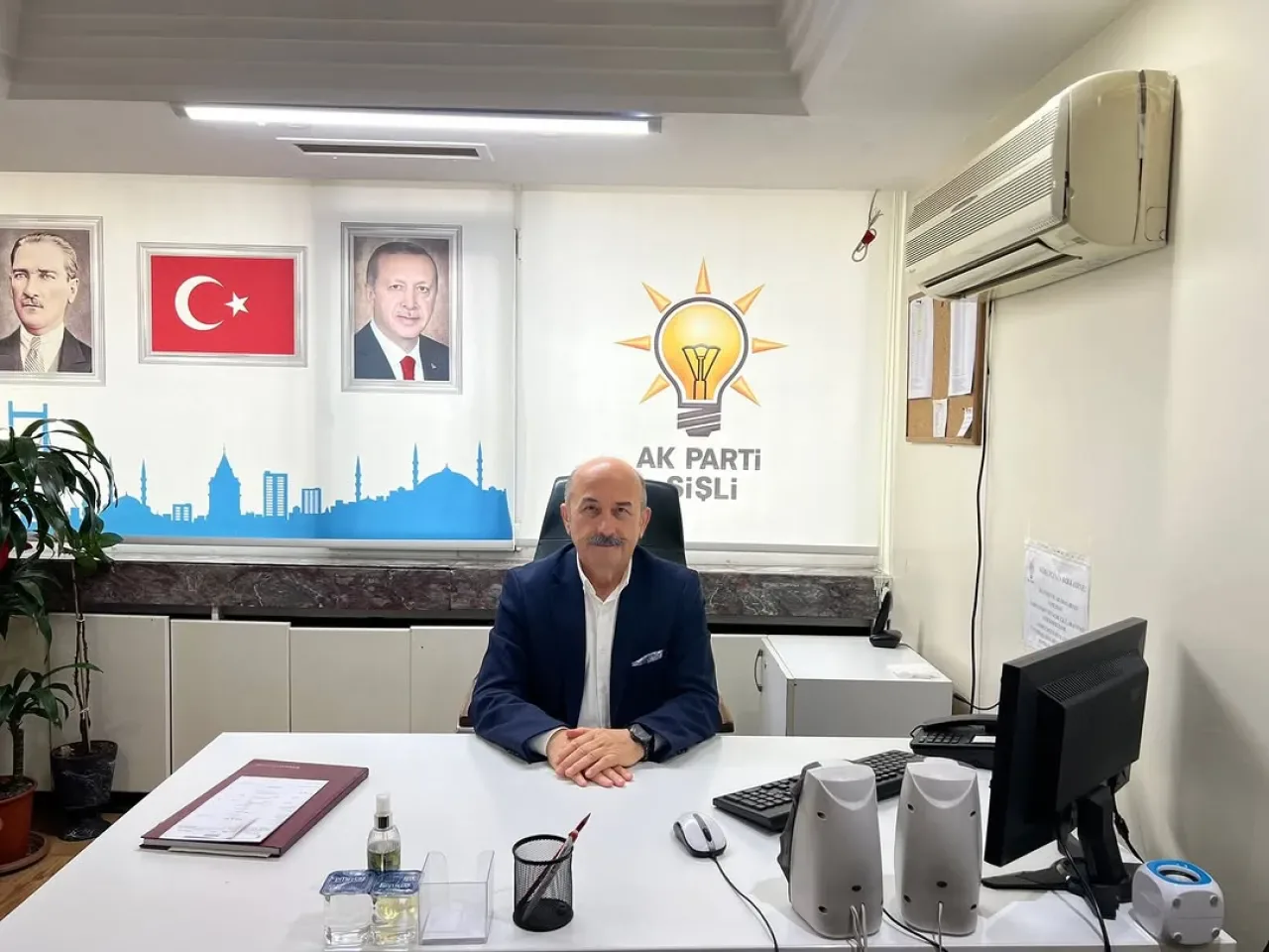 AK Parti Şişli İlçe Başkanlığı'nda Nöbetçi Yönetici ve İletişim Bilgileri AK Parti Şişli İlçe Başkanlığı'nda Nöbetçi Yönetici ve İletişim Bilgileri