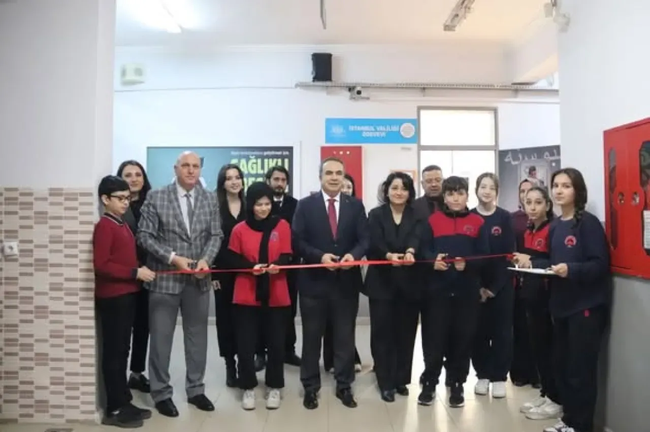 Başakşehir'de Öğrenciler İçin Ödev Evi Açıldı Başakşehir'de Öğrenciler İçin Ödev Evi Açıldı