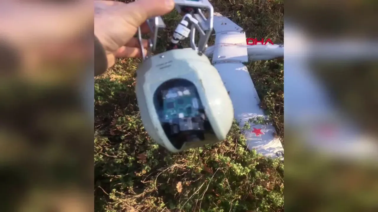 Rusya'ya Ait Orlan Serisi İHA Düştü Rusya'ya Ait Orlan Serisi İHA Düştü