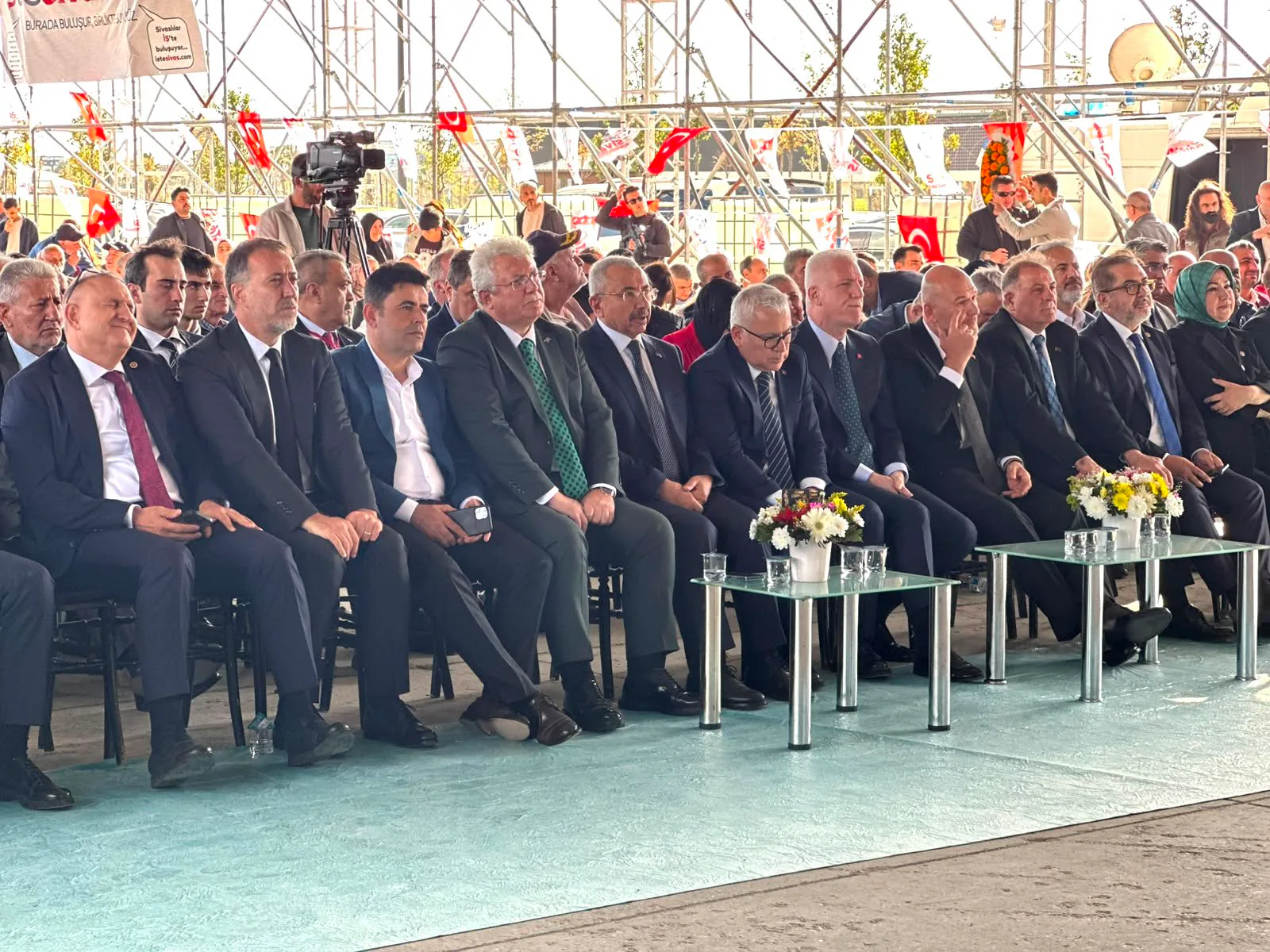 17. Sivas Tanıtım Günleri İstanbul’da yoğun ilgiyle açıldı: Bakanlar ve protokol töreni doldu 17. Sivas Tanıtım Günleri İstanbul’da yoğun ilgiyle açıldı: Bakanlar ve protokol töreni doldu