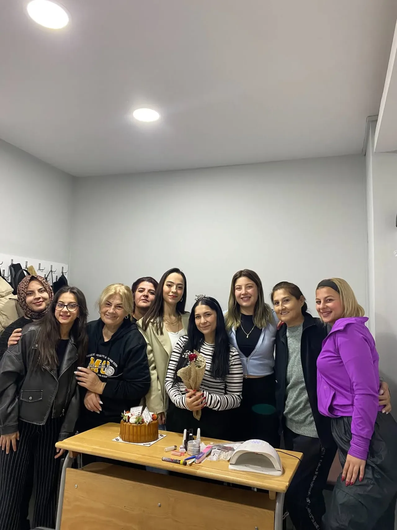 Çatalca SODAM'da Kursiyer Doğum Günü Sevinci Çatalca SODAM'da Kursiyer Doğum Günü Sevinci