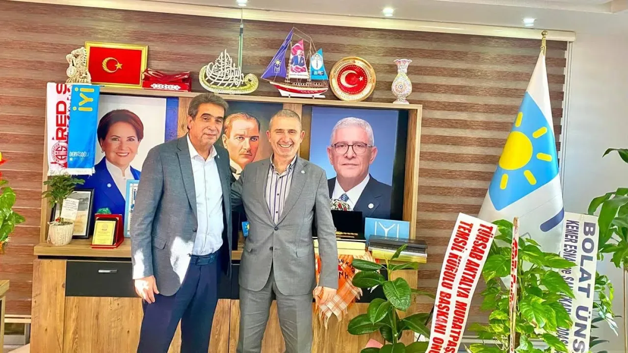 İYİ Parti'de Kocaeli ve Antalya İl Başkanları Buluşması İYİ Parti'de Kocaeli ve Antalya İl Başkanları Buluşması