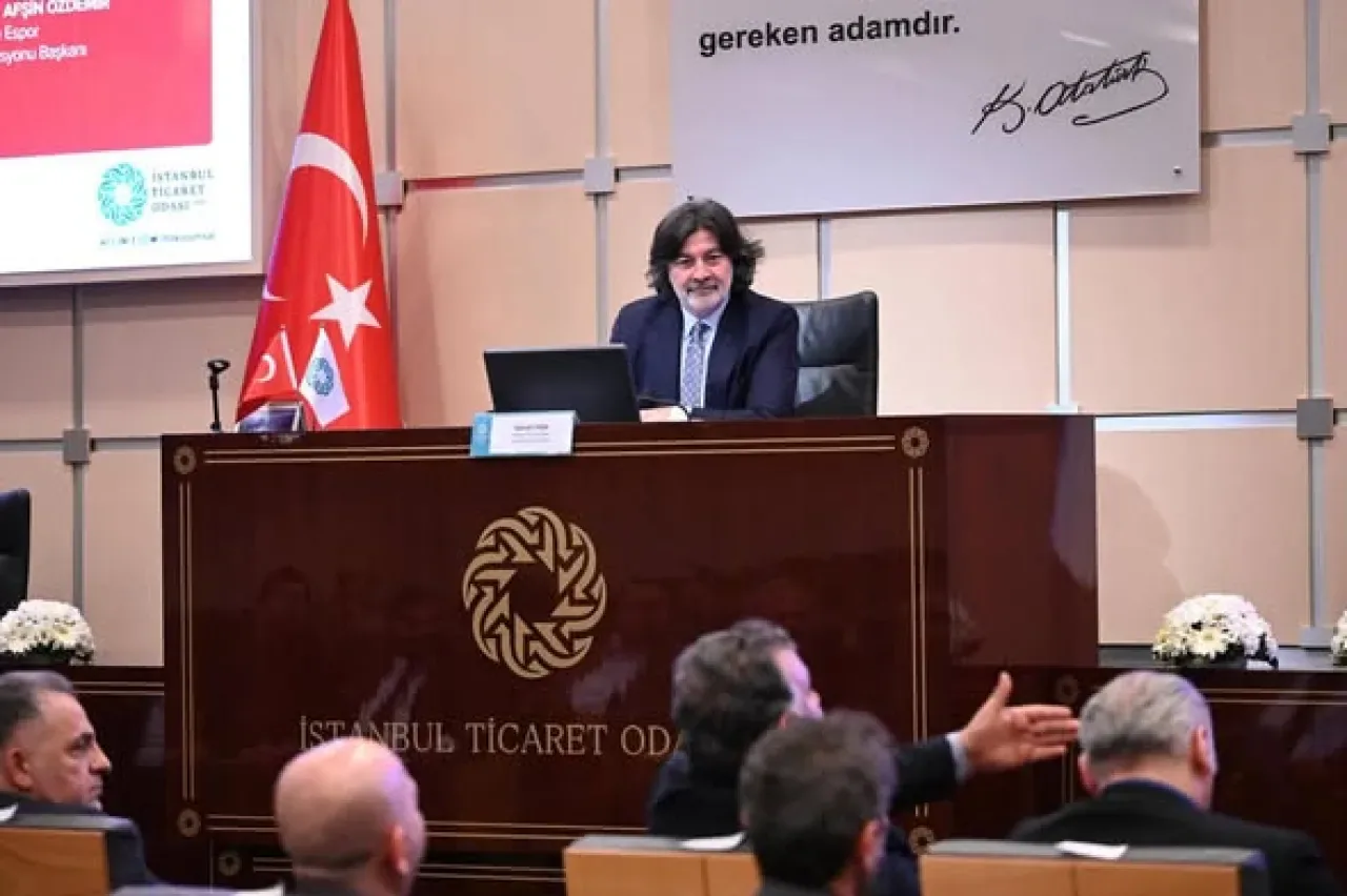 İstanbul Ticaret Odası'nda E-Sporun Geleceği Masaya Yatırıldı İstanbul Ticaret Odası'nda E-Sporun Geleceği Masaya Yatırıldı