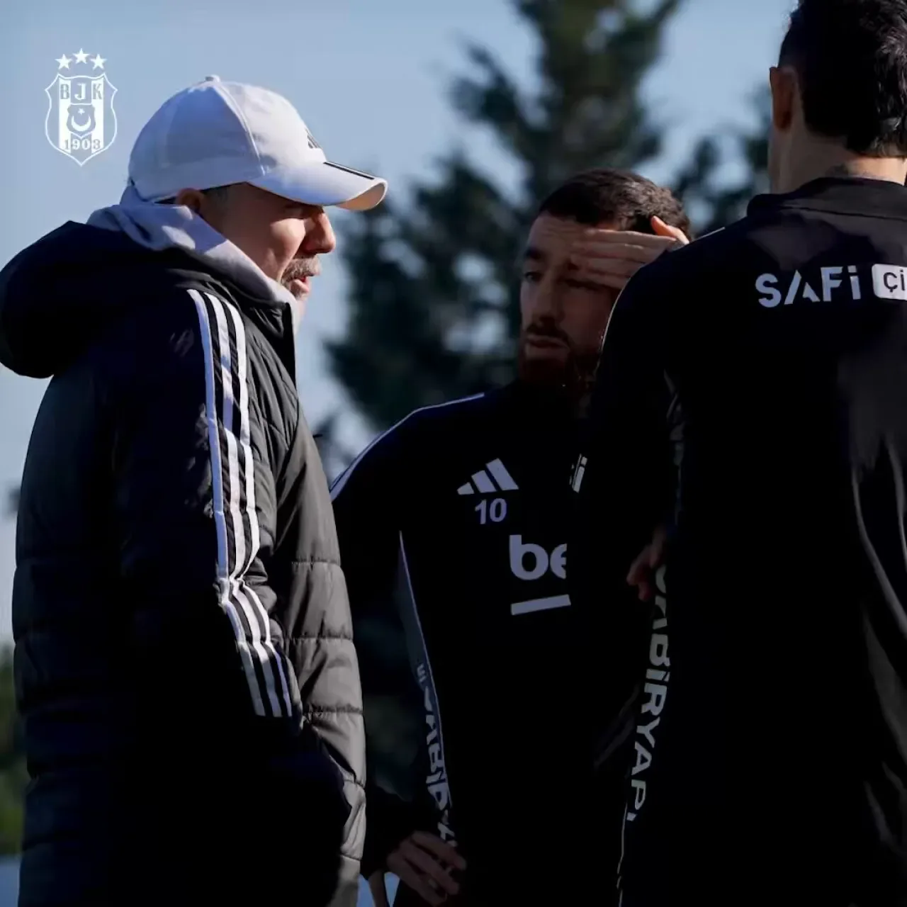 Beşiktaş, Süper Lig'de Yeni Sezona Hazırlanıyor Beşiktaş, Süper Lig'de Yeni Sezona Hazırlanıyor