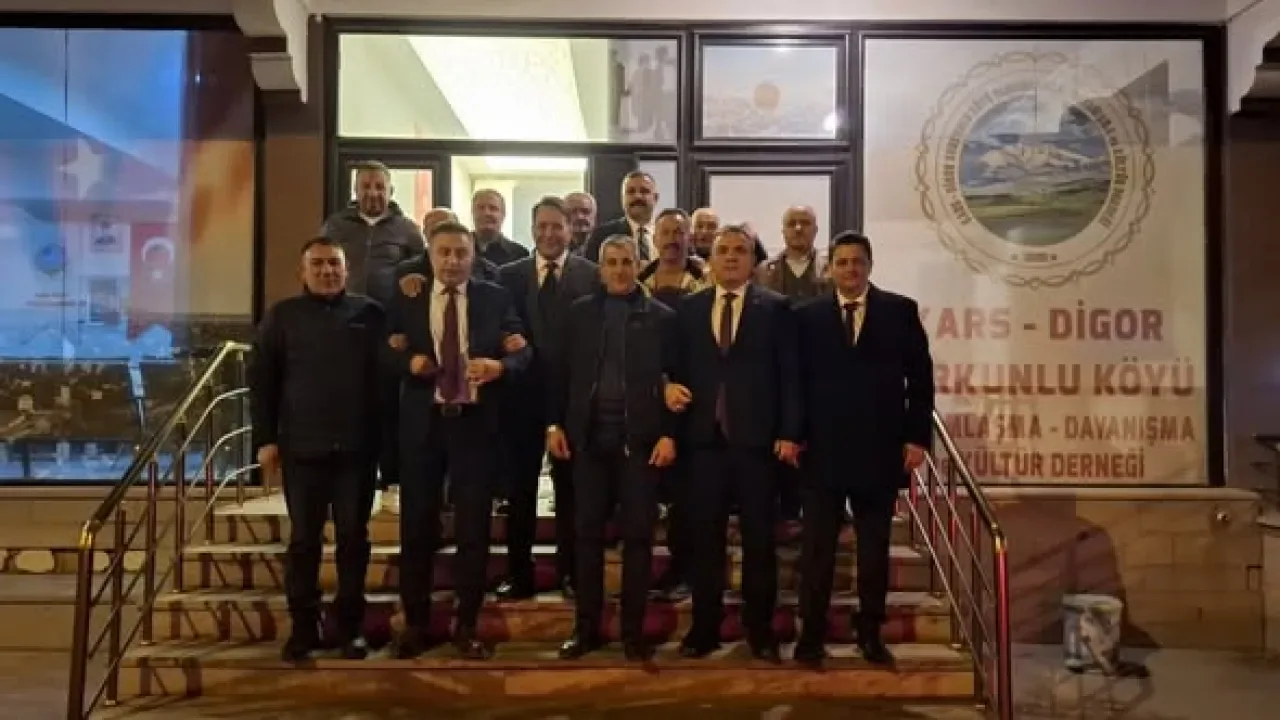 MHP'den Etimesgut'ta "Terörsüz Türkiye" ve "Derdin Derdimdir" Ziyareti MHP'den Etimesgut'ta "Terörsüz Türkiye" ve "Derdin Derdimdir" Ziyareti