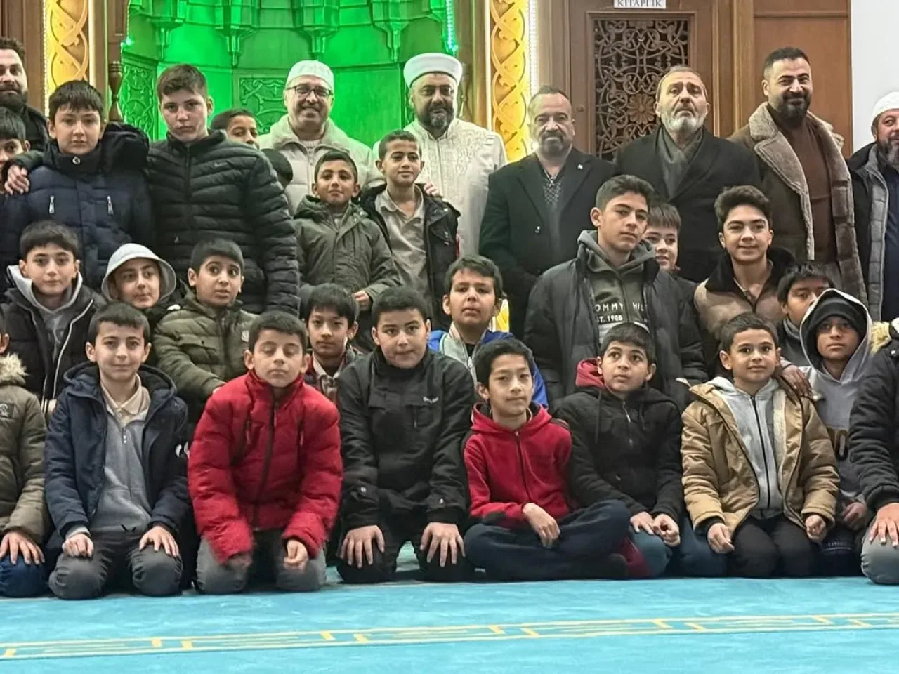 Şereflikoçhisar AK Parti İlçe Başkan Yardımcısı Keleş, İmam Hatip Okulunda Sabah Namazı Buluşmasına Katıldı Şereflikoçhisar AK Parti İlçe Başkan Yardımcısı Keleş, İmam Hatip Okulunda Sabah Namazı Buluşmasına Katıldı