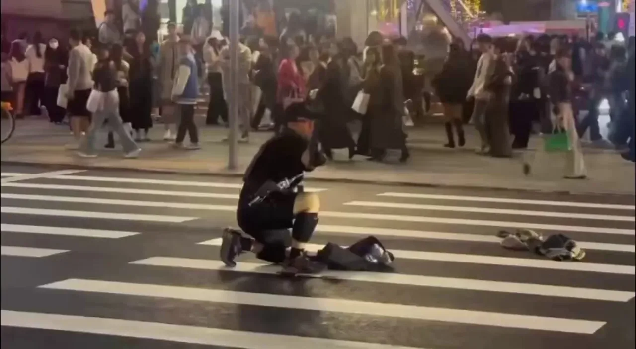Tayvan'ın Başkenti Taipei'de Bıçaklı Saldırı: 3 Ölü, 6 Yaralı Tayvan'ın Başkenti Taipei'de Bıçaklı Saldırı: 3 Ölü, 6 Yaralı