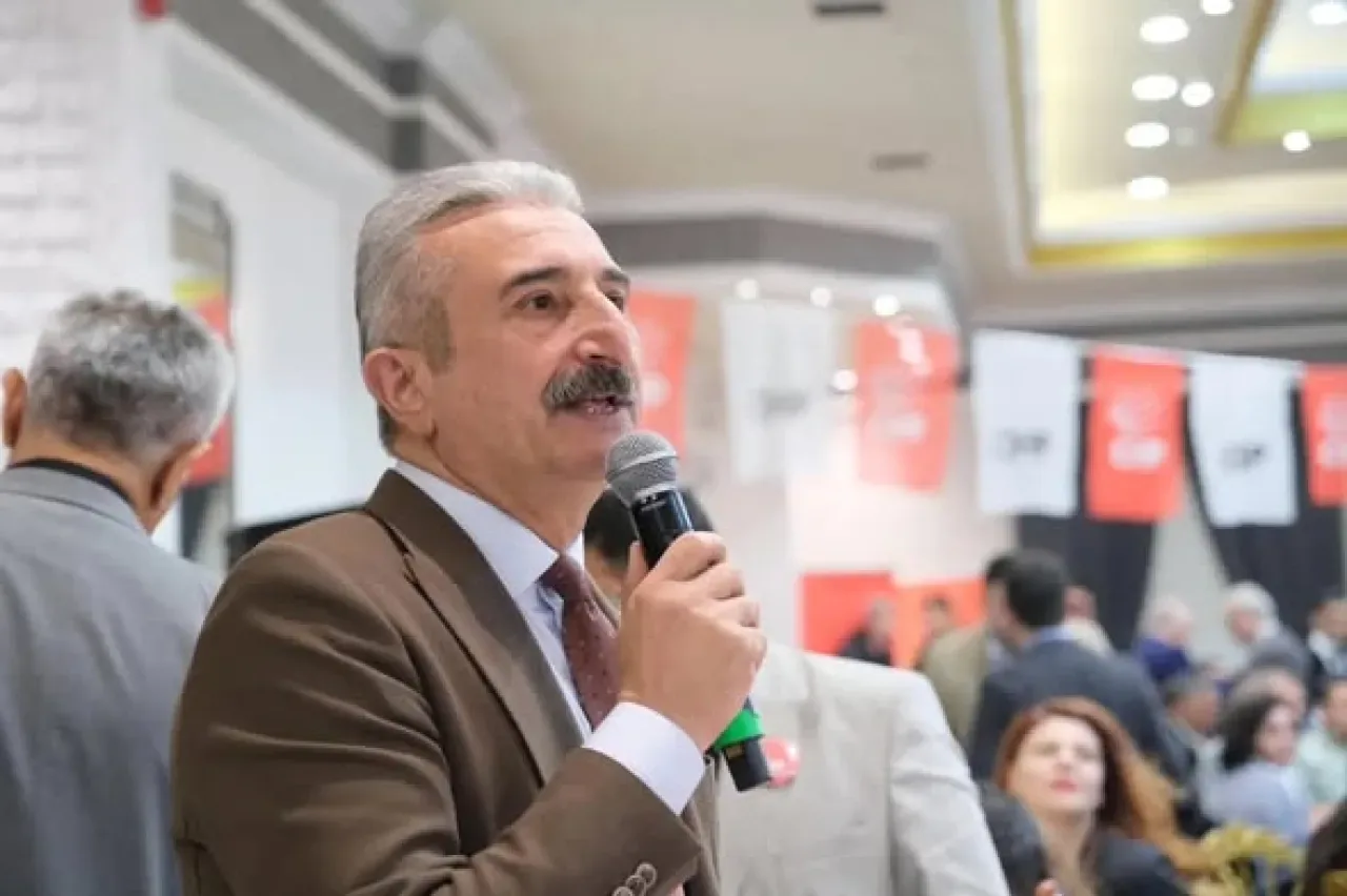 CHP Bursa'da Dayanışma Gecesi ile İktidar Hedefini Vurguladı CHP Bursa'da Dayanışma Gecesi ile İktidar Hedefini Vurguladı