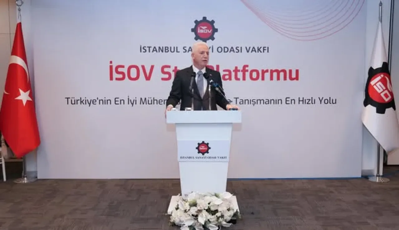 İstanbul Valisi Davut Gül'den Öğrencilere Müjde: Tüm Yurt Talepleri Karşılandı İstanbul Valisi Davut Gül'den Öğrencilere Müjde: Tüm Yurt Talepleri Karşılandı