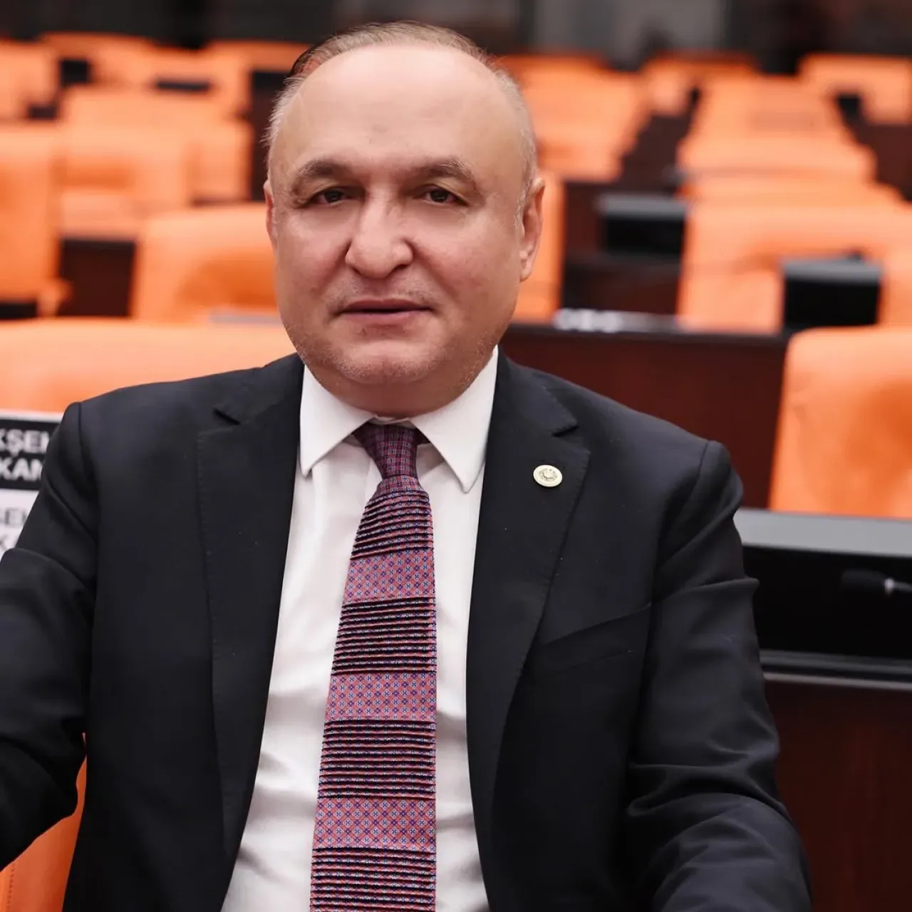 CHP'li Milletvekili Melih Meriç'ten Bütçe Eleştirisi: "Vatandaşa Umut Değil, Ağır Vergiler Dayatılıyor" CHP'li Milletvekili Melih Meriç'ten Bütçe Eleştirisi: "Vatandaşa Umut Değil, Ağır Vergiler Dayatılıyor"