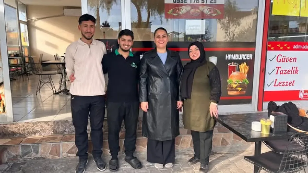 MHP Sarıçam'dan Esnaf Ziyareti: "Derdin Derdimizdir" Sohbetleri Başladı MHP Sarıçam'dan Esnaf Ziyareti: "Derdin Derdimizdir" Sohbetleri Başladı