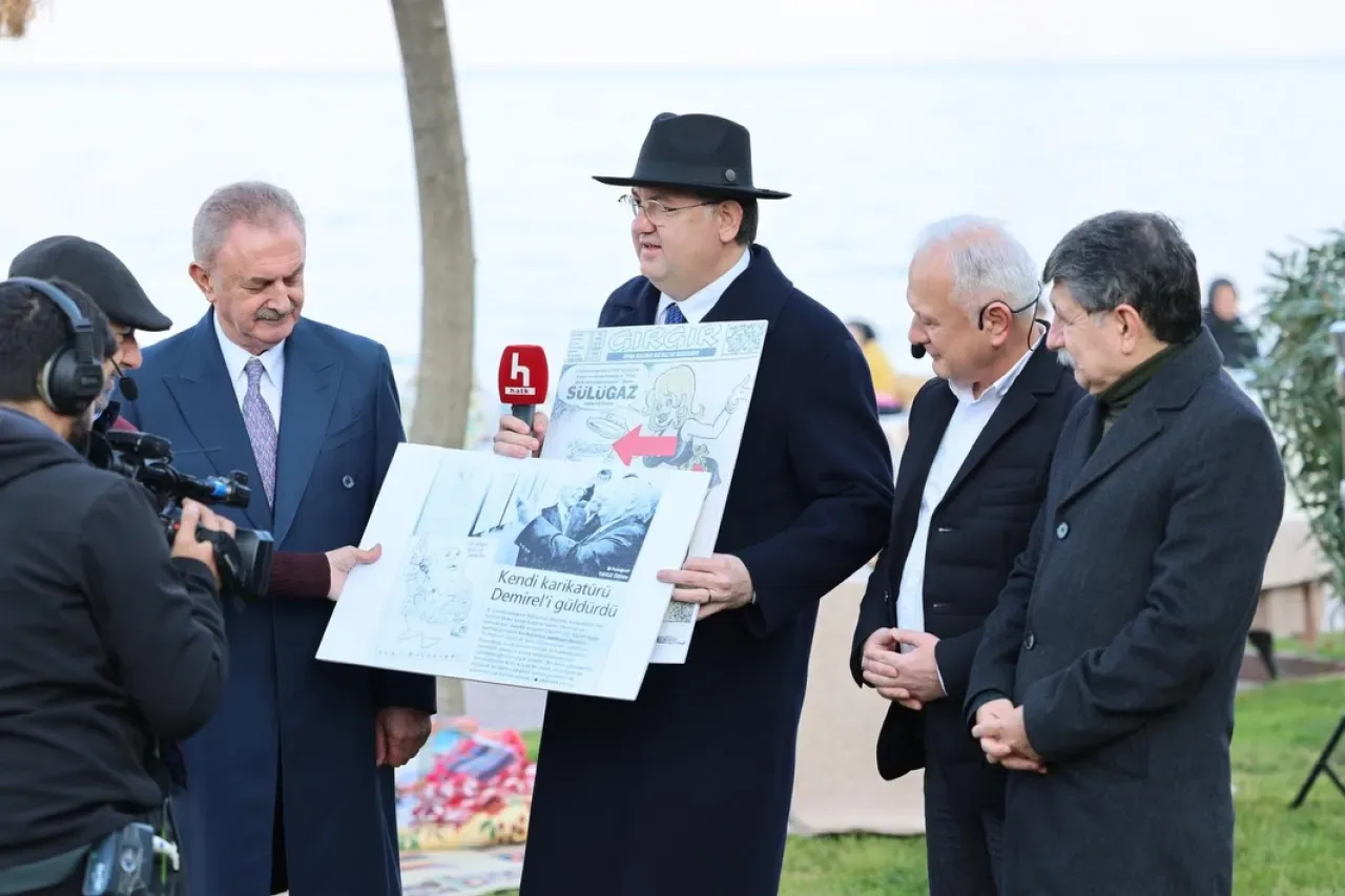 Kocaeli Milletvekilleri Karamürsel'de Halk TV Ekranlarına Çıktı Kocaeli Milletvekilleri Karamürsel'de Halk TV Ekranlarına Çıktı