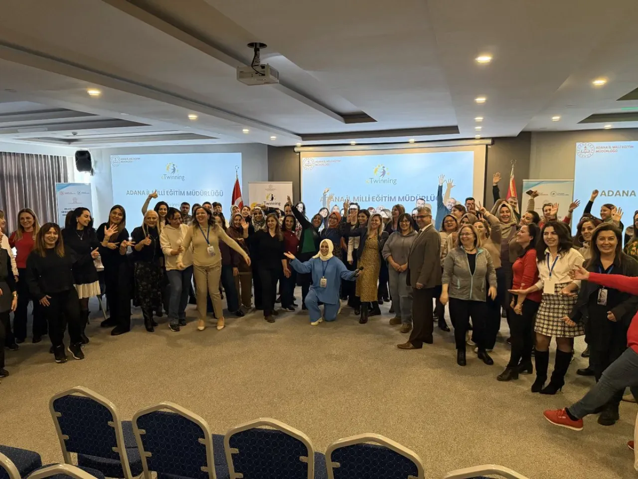 Adana'da eTwinning Atölye Çalışması Düzenlendi Adana'da eTwinning Atölye Çalışması Düzenlendi