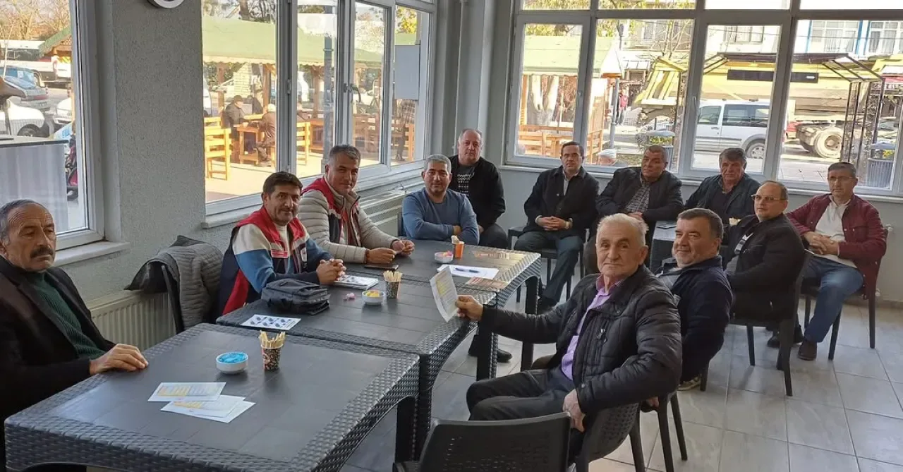 Büyükkılıçlı'da Çiftçilere Yönelik Tarım Destekleri ve Üretim Planlaması Toplantısı Büyükkılıçlı'da Çiftçilere Yönelik Tarım Destekleri ve Üretim Planlaması Toplantısı