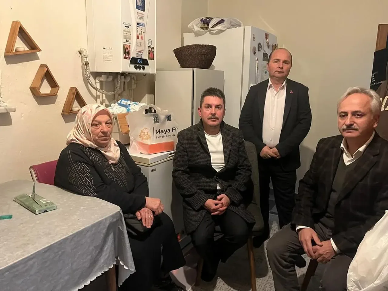 AK Parti Ümraniye İlçe Teşkilatı Mahalle Ziyaretlerine Başladı AK Parti Ümraniye İlçe Teşkilatı Mahalle Ziyaretlerine Başladı