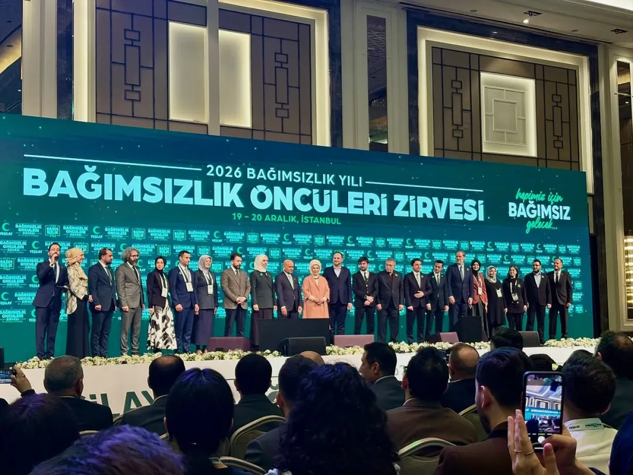 Yeşilay'dan Bağımlılıkla Mücadelede 2026 Hedefi: Bağımsızlık Öncüleri Zirvesi Yeşilay'dan Bağımlılıkla Mücadelede 2026 Hedefi: Bağımsızlık Öncüleri Zirvesi